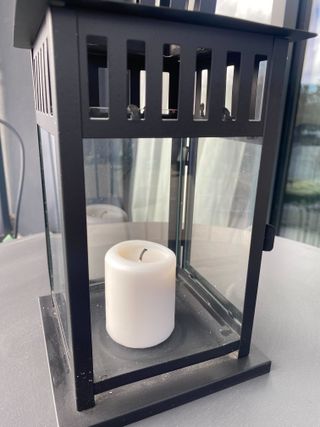 Cojines Silla IKEA Verde y Farol Negro