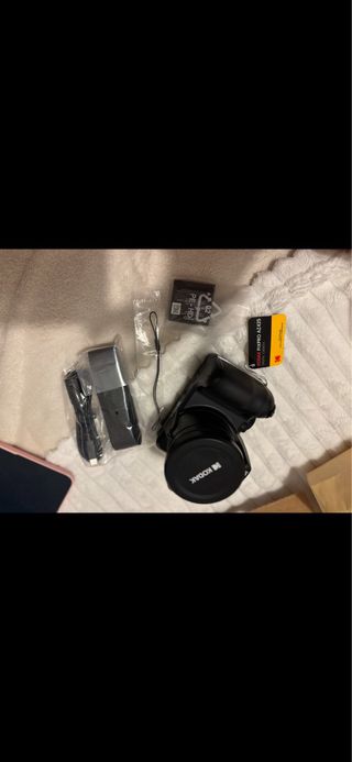 Cámara Kodak Pixpro AZ425 Digital