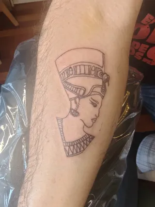 Tatuadora profesional ¡Oferta solo Marzo!