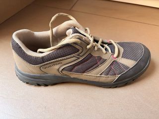 Calzado deportivo Quechua Talla 39