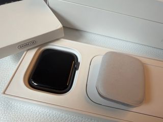 Apple Watch Series 6 44mm GPS + Cellular