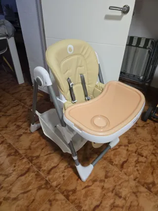 Trona de bebé Lionelo color beige
