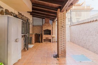 Casa adosada en venta en Motril pueblo en Motril