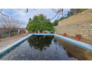 Chalet en venta en L'Alquenència en Alzira