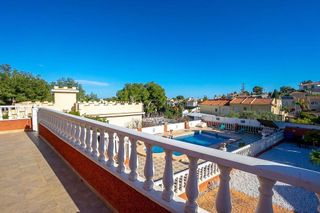 Chalet en venta en Altos - La Florida en Orihuela