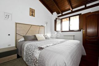 Casa adosada en venta en Entrambasaguas