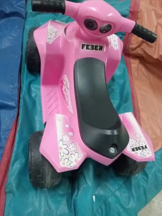 Quad Feber Rosa Batería Niña