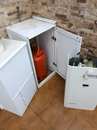 Termo gas exterior,en el precio  Entra todo foto