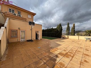 Casa adosada en venta en Guardia de Jaén (La)