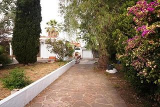 Chalet en venta en Picassent