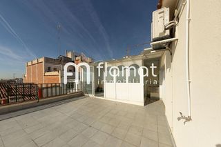 Ático en venta en El Guinardó en Barcelona