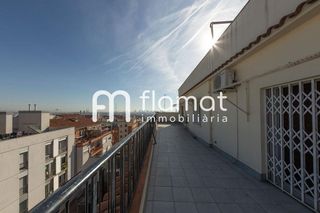 Ático en venta en El Guinardó en Barcelona