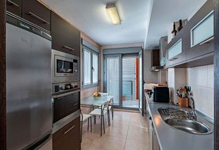 Piso en venta en Pabellón - Estación - El Corte Inglés en Ejido (El)