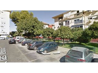 Piso en venta en Parque Alcosa - Jardines del Edén en Sevilla