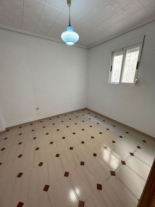 Piso en venta en El Grau en Valencia