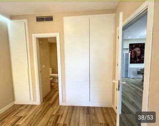 Piso en venta en Los Naranjos - Las Brisas en Marbella