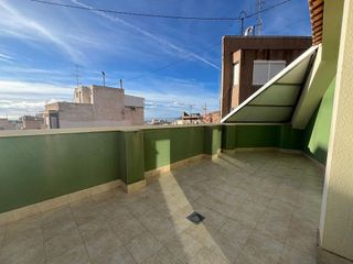 Ático en venta en Crevillent