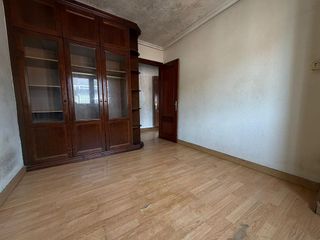Piso en venta en El Llano en Gijón