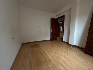 Piso en venta en El Llano en Gijón
