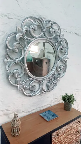Espejo decorativo plateado