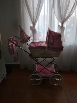 Carrello per bambole Reborn Martina