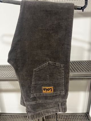 Pantalón pana Lois Talla 33(42)