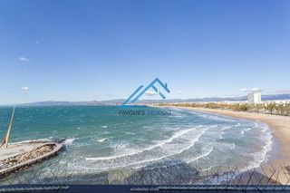 Piso en venta en Eixample en Salou