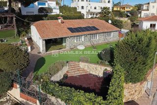 Chalet en venta en Puigventós en Lloret de Mar