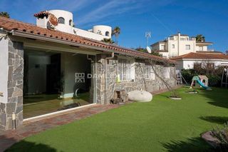 Chalet en venta en Puigventós en Lloret de Mar