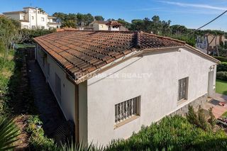 Chalet en venta en Puigventós en Lloret de Mar