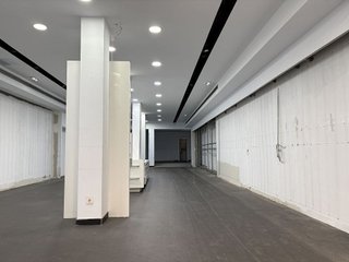 Local comercial en alquiler en Centro en San Sebastián-Donostia