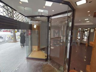 Local comercial en alquiler en Vila de Gràcia en Barcelona