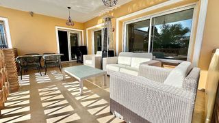 Chalet en venta en Calahonda en Mijas