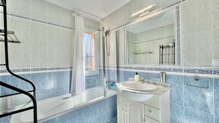 Chalet en venta en Calahonda en Mijas