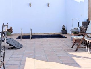 Casa adosada en venta en Archidona