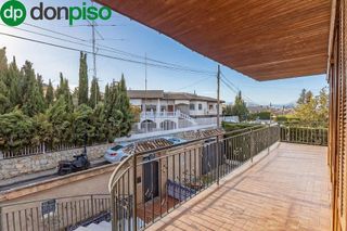 Chalet en venta en Gójar