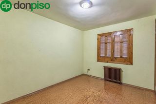 Chalet en venta en Gójar