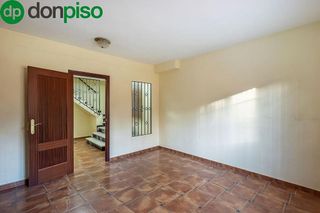 Chalet en venta en Gójar