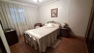 Casa adosada en venta en Cuéllar