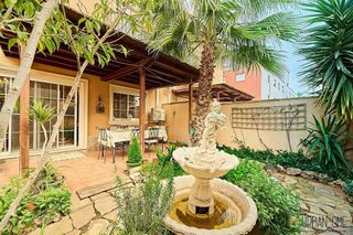 Casa adosada en venta en Rocafort