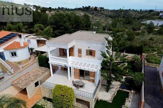 Chalet en venta en Alginet