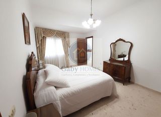 Chalet en venta en Teulada Pueblo en Teulada