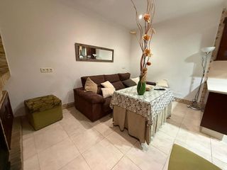 Casa adosada en venta en Pilas