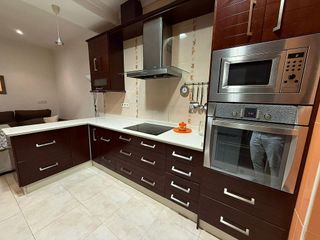 Casa adosada en venta en Pilas