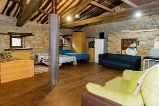 Chalet en venta en Priaranza del Bierzo