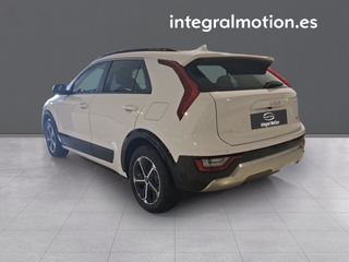 Kia Niro 1.6 GDi HEV 95kW (129CV) Drive