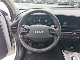 Kia Niro 1.6 GDi HEV 95kW (129CV) Drive