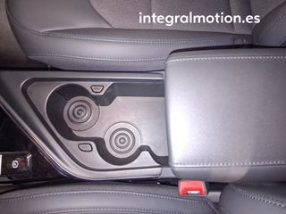 Kia Niro 1.6 GDi HEV 95kW (129CV) Drive