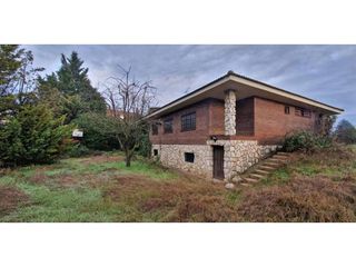 Chalet en venta en Simancas