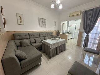 Casa adosada en venta en Pilas